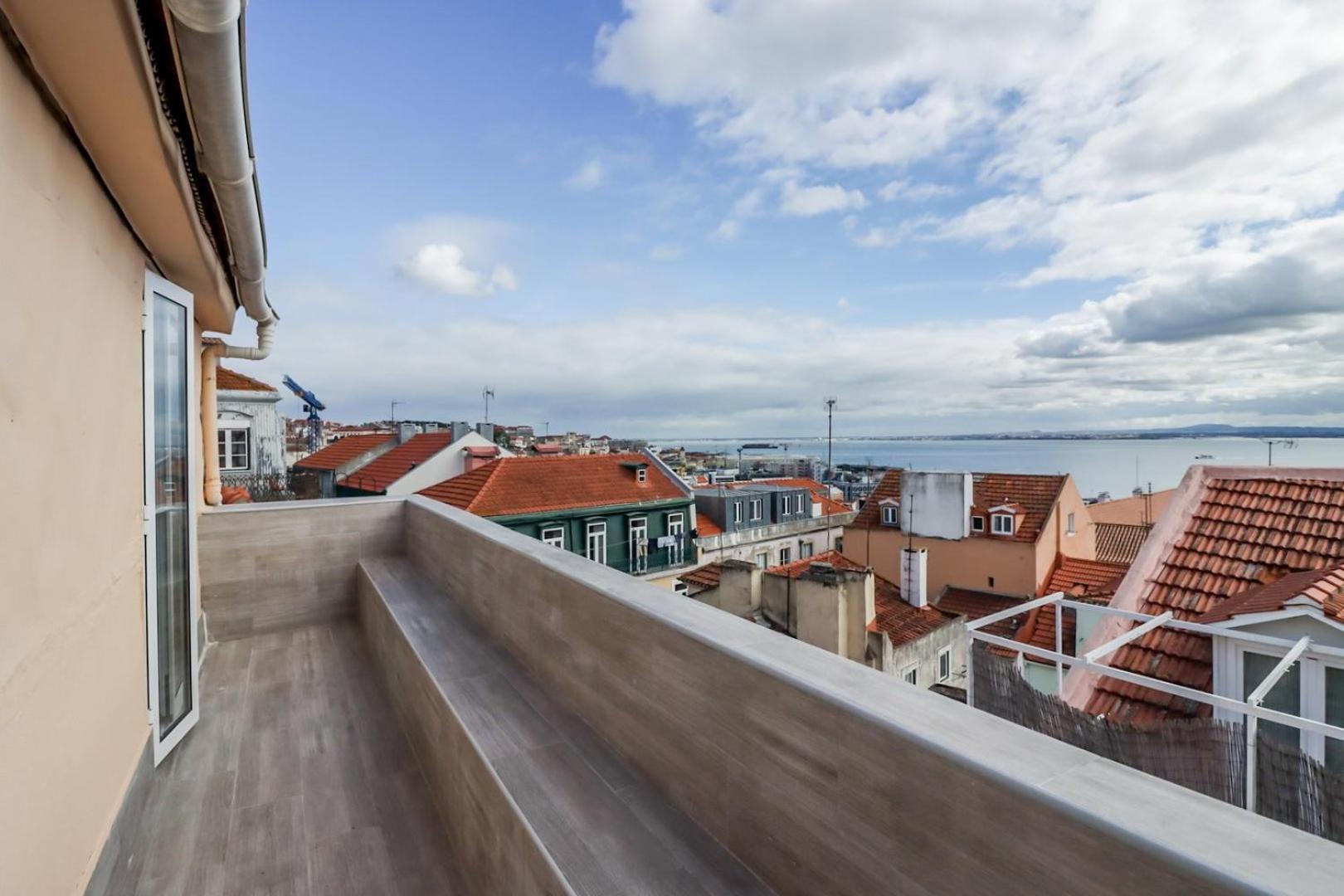Apartamento 2br Terrace With Tagus View - Air-conditioned | By Airnest Lisboa